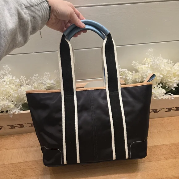 Coach Hamptons Weekend Expandable Tote Bag Small Black Nylon Y2K - Picture 3 of 14